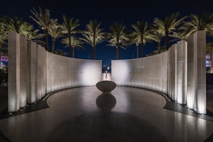Martyr's Sculpture Peace Memorial outside the UAE Pavilion m14178