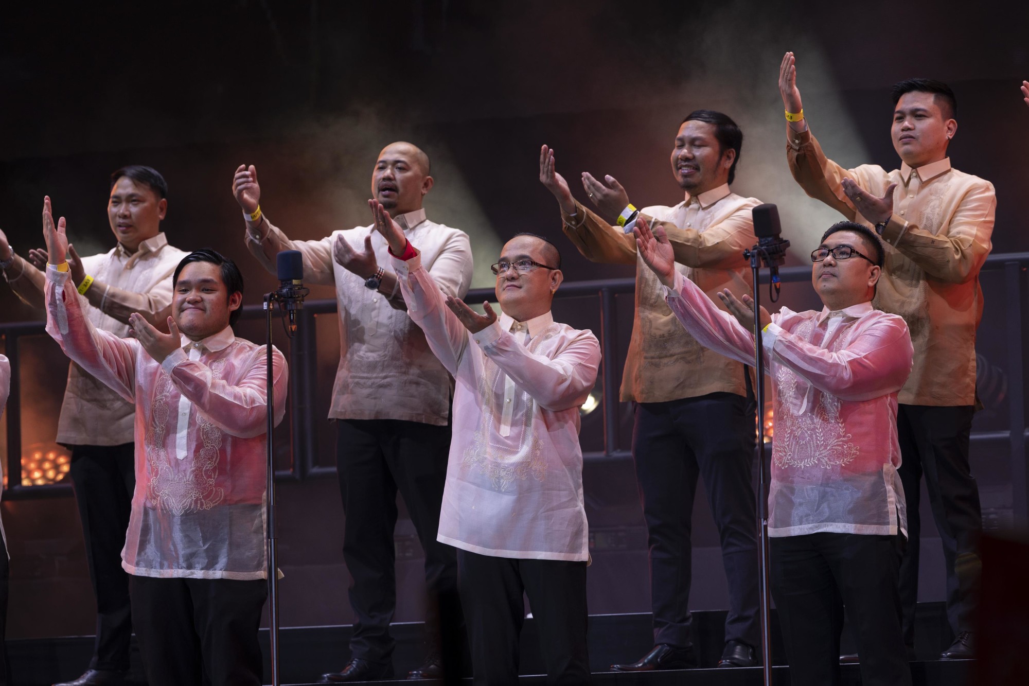 Paskong Pinoy Chorale Concert at Jubilee Stage m16543