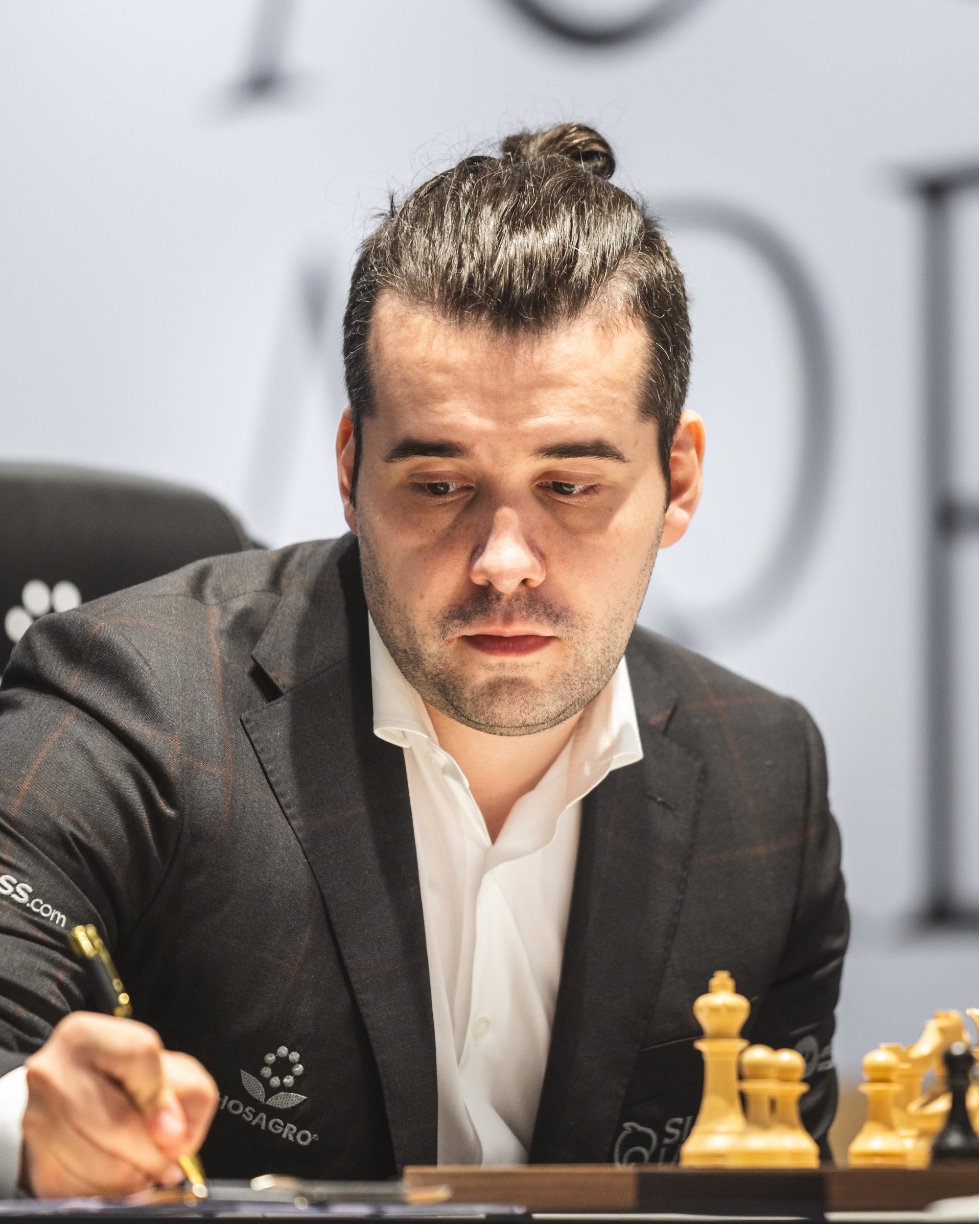 Ian Nepomniachtchi during the FIDE World Chess Championship Game 7 at Dubai Exhibition Centre (DEC) Web Image m16843