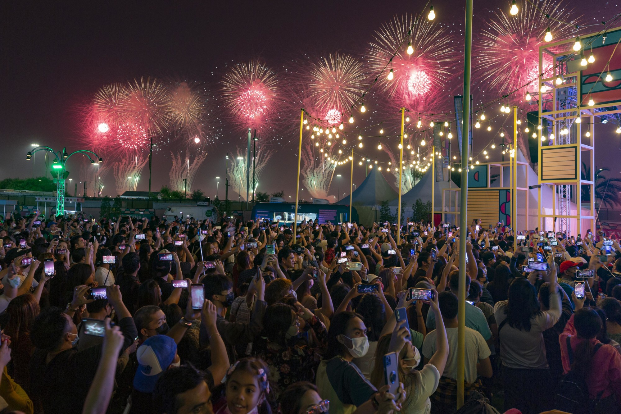 Fireworks during the Rivermaya performance at Festival Garden m72359