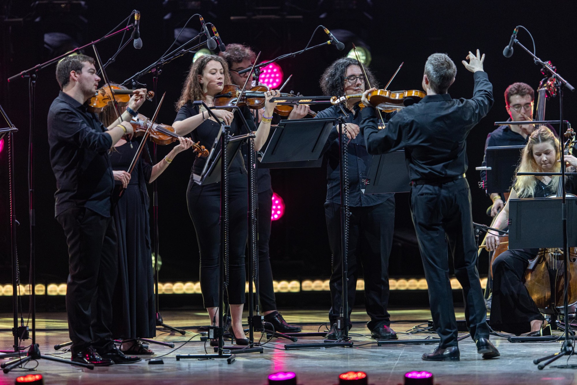National Baroque Orchestra perform The Season in Music at Dubai Millennium Amphitheatre m68234