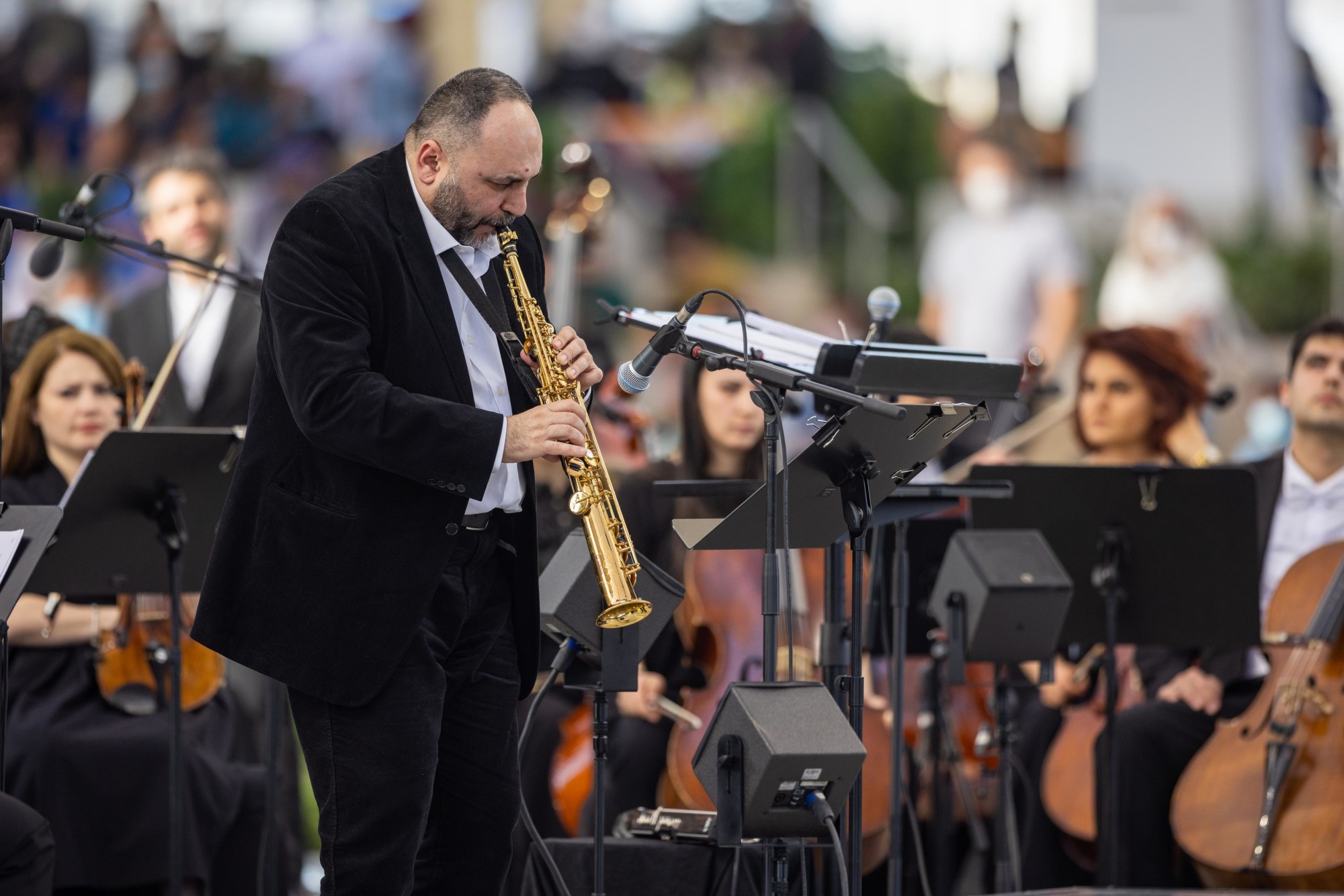 Armenian State Symphony Orchestra perform Khachaturian Jazz at Al Wasl m40438