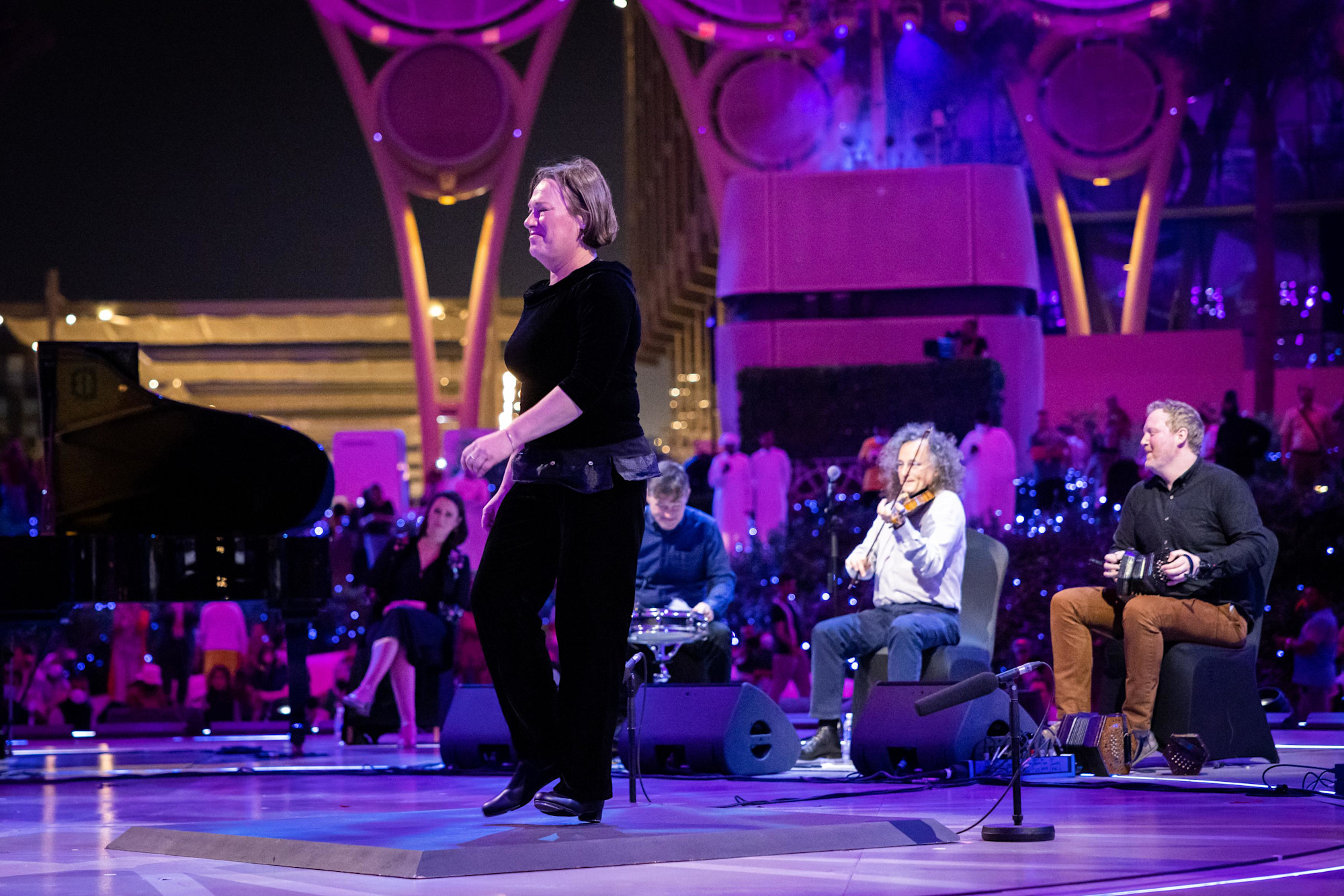 Gala Concert with Martin Hayes and Daithi at Al Wasl m64569
