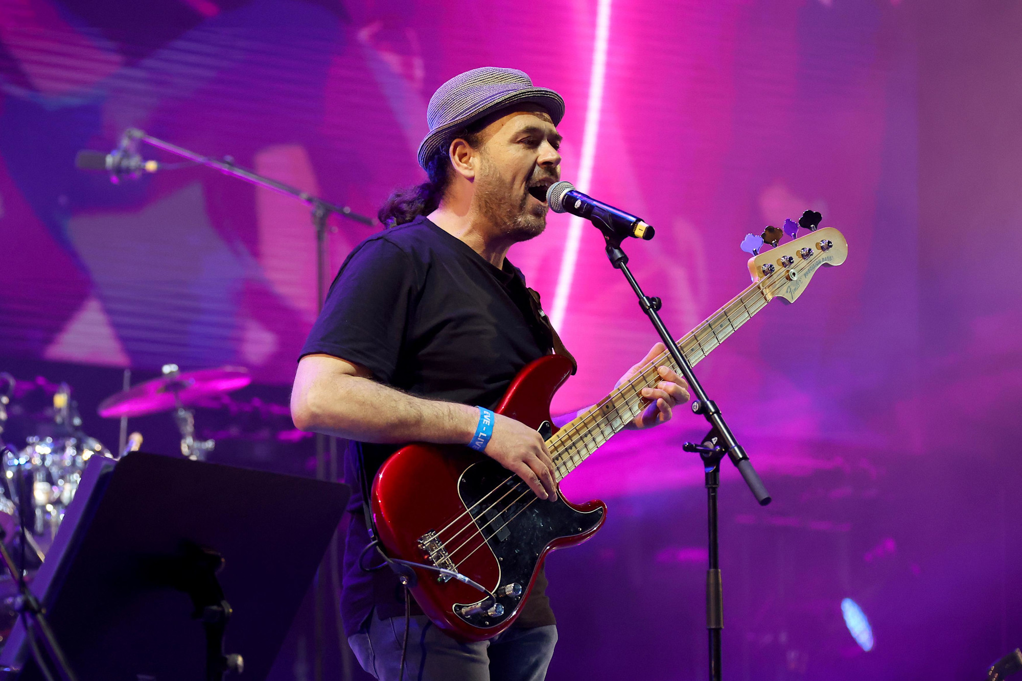Apo and the Apostles performance at Dubai Millennium Amphitheatre m70468