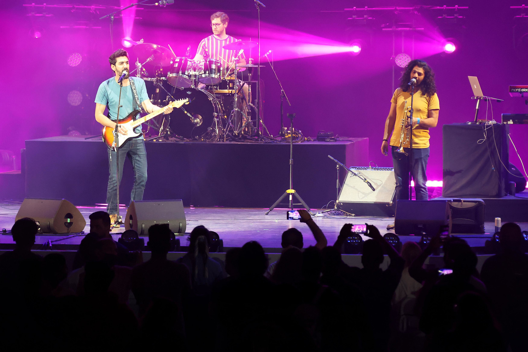 Apo and the Apostles performance at Dubai Millennium Amphitheatre m70461