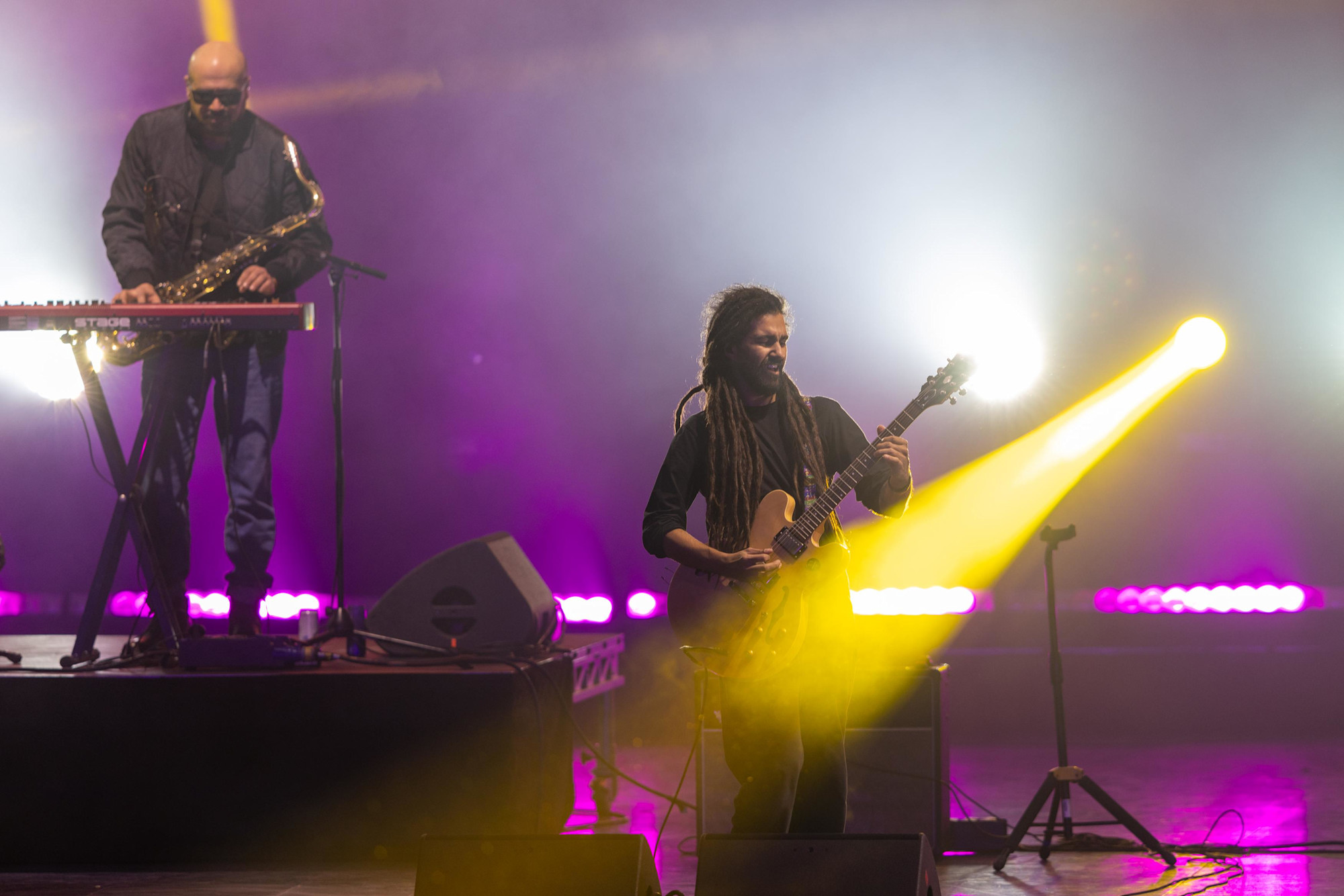 Autostrad perform at Jubilee Stage m30837