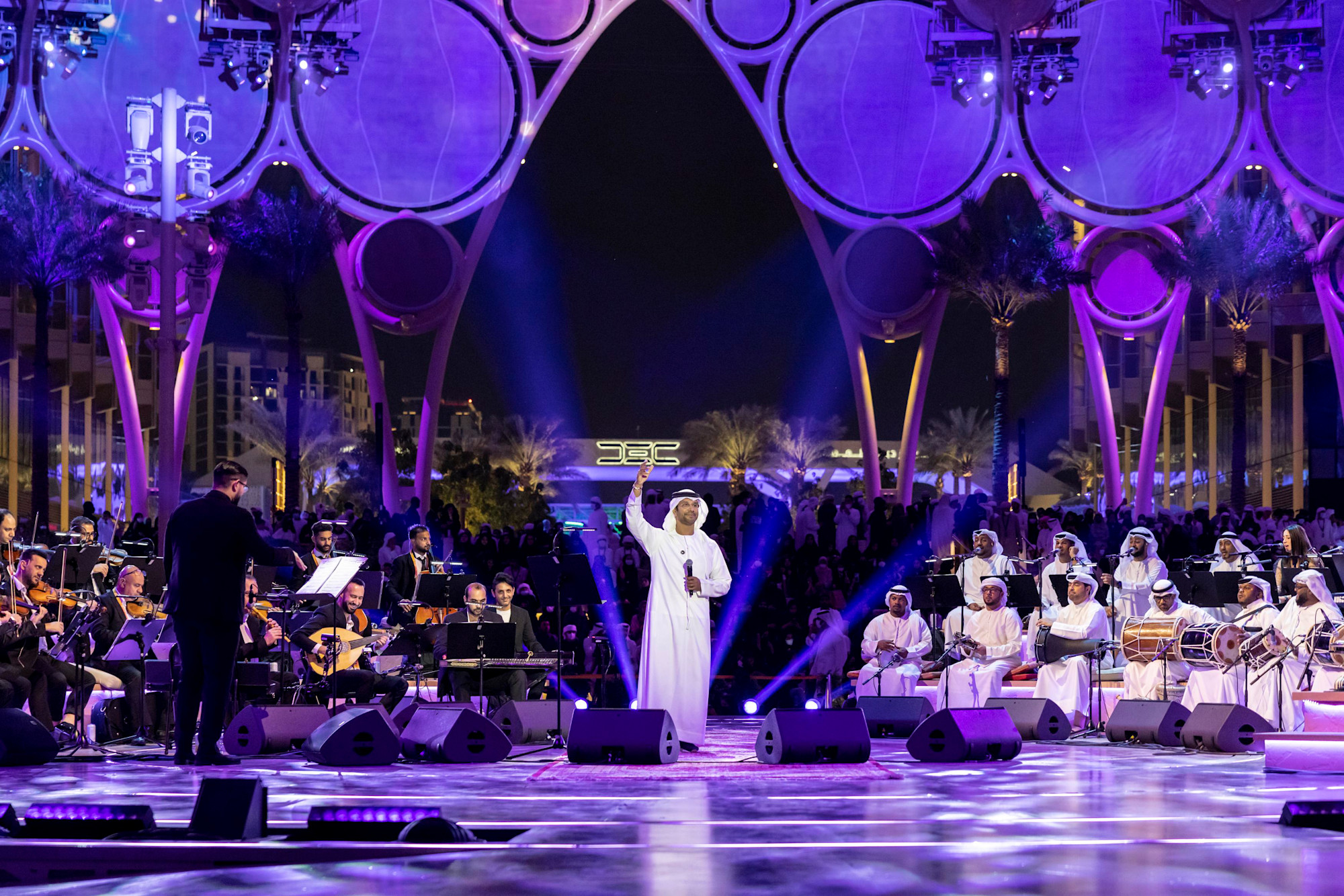 Infinite Nights Fayez Al Saeed performs on Al Wasl Stage m58503