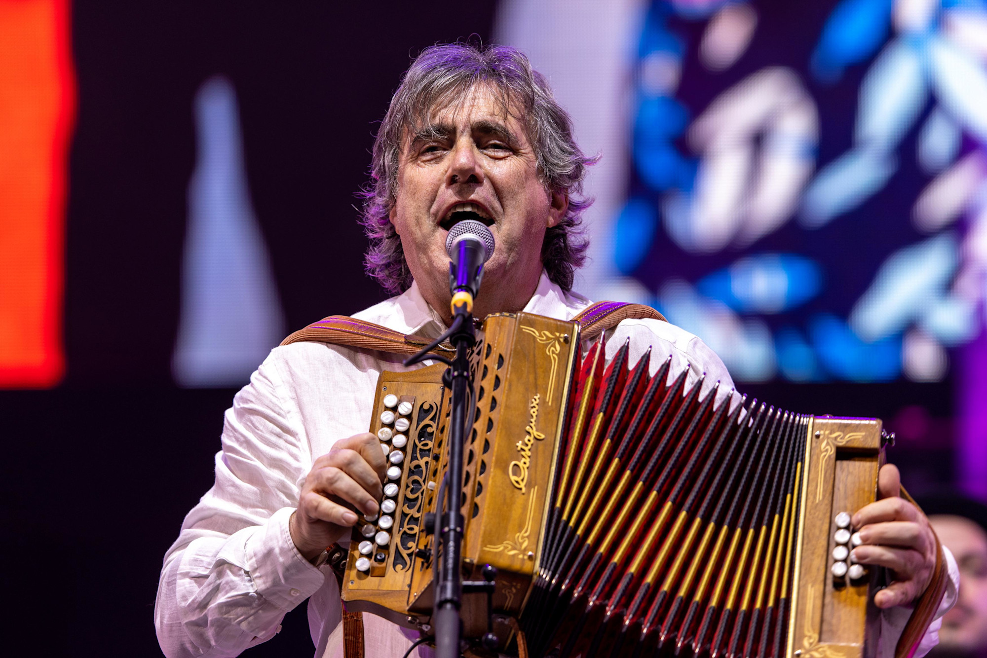 Ambrogio Sparagna & Orchestra Popolare Italiana perform at Dubai Millennium Amphitheatre m31954