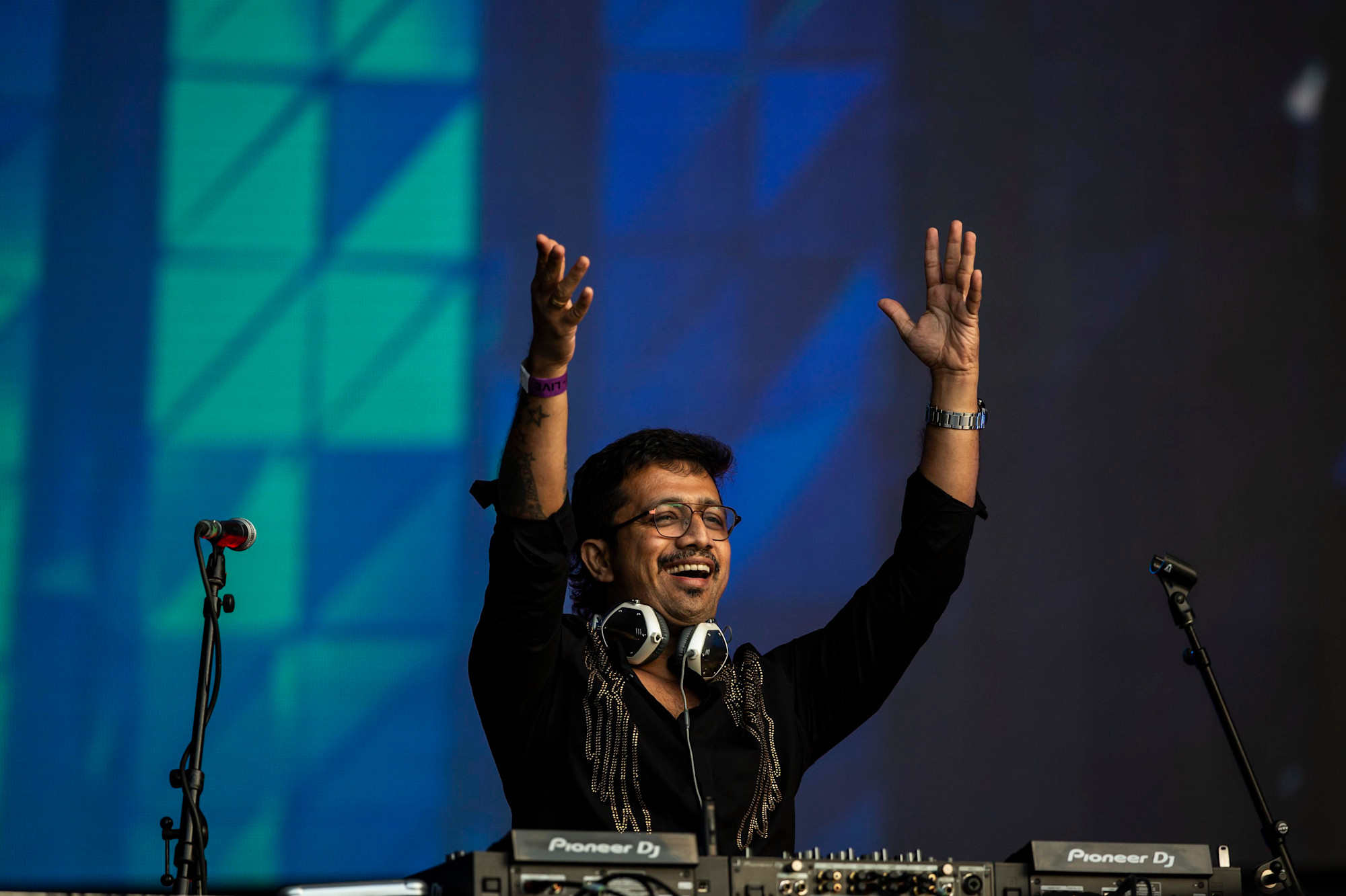 DJ SAVIO performs during the HIT Music Festival at Jubilee Stage m36379