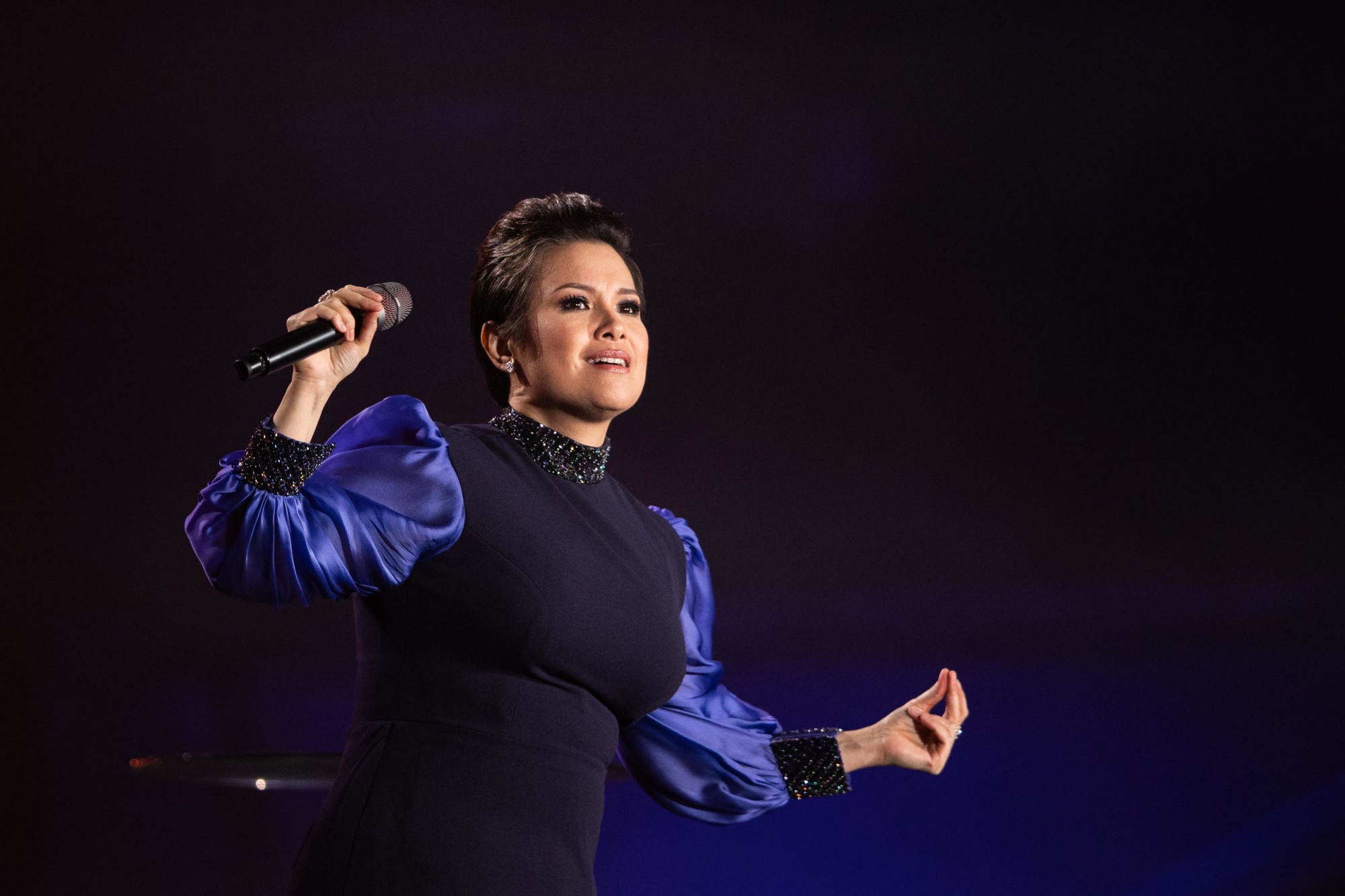Lea Salonga performs at Jubilee Stage m27496