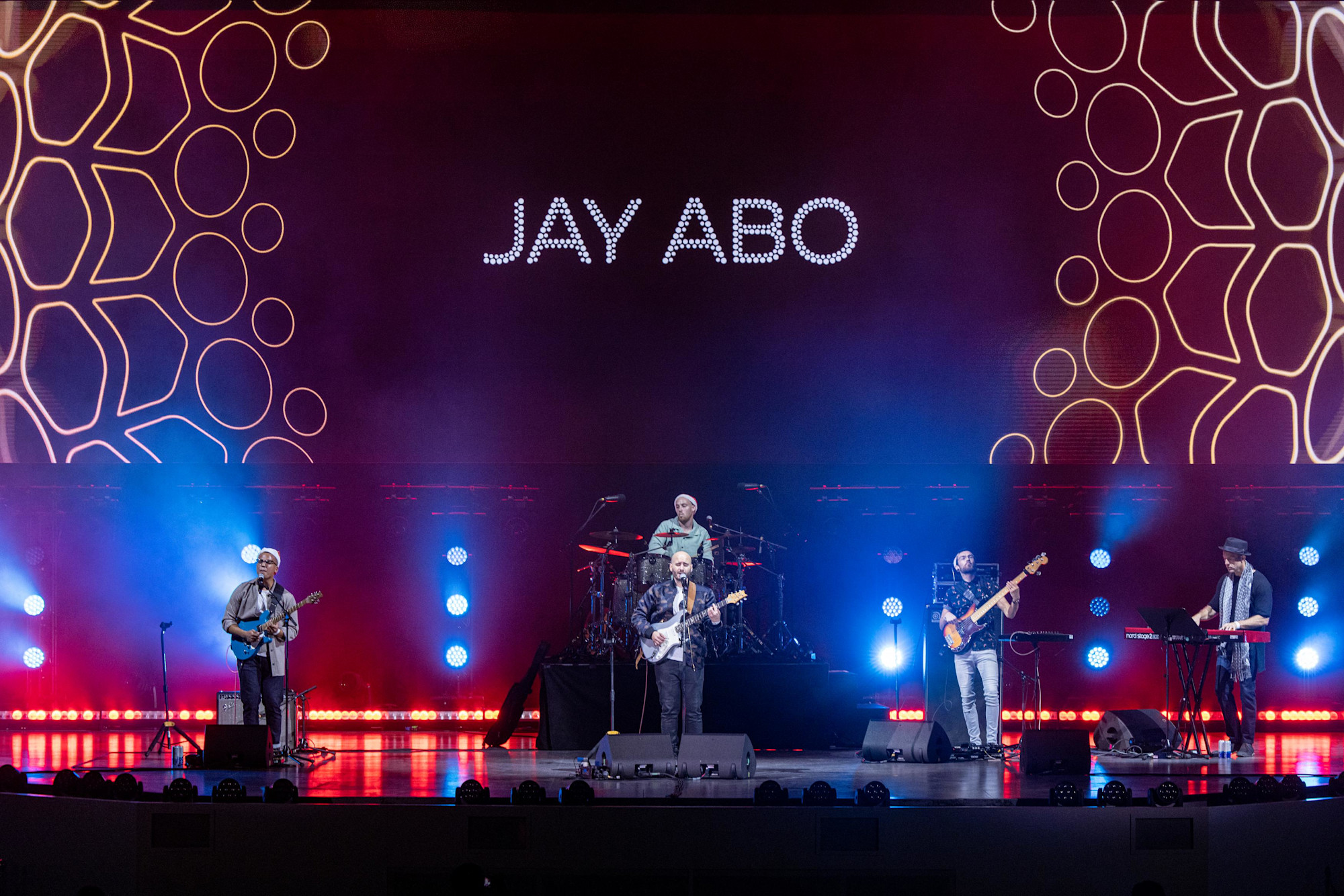 Jay Abo performs at Dubai Millennium Amphitheatre m27473