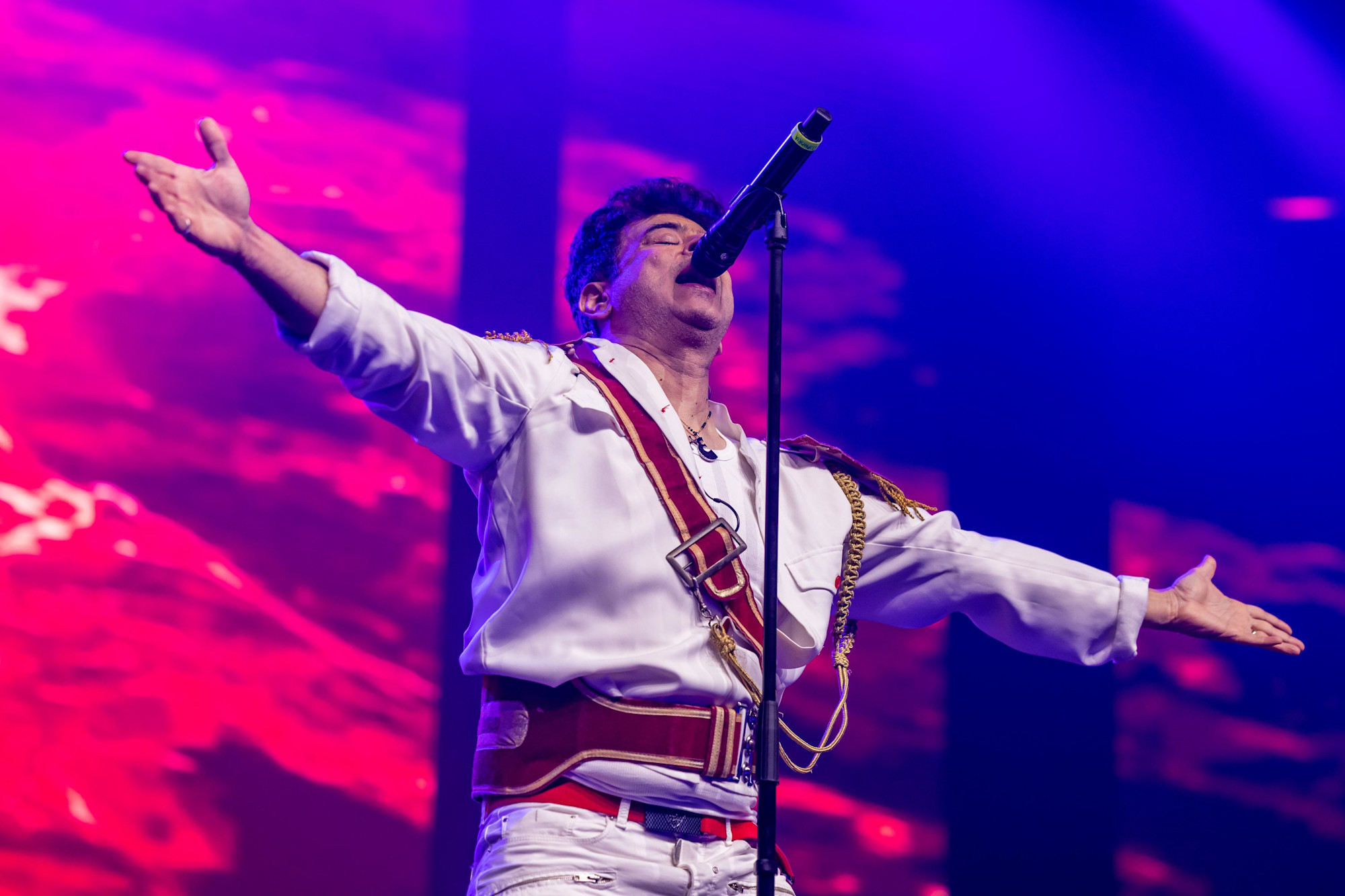 Euphoria perform at DEC Arena Web Image m62750