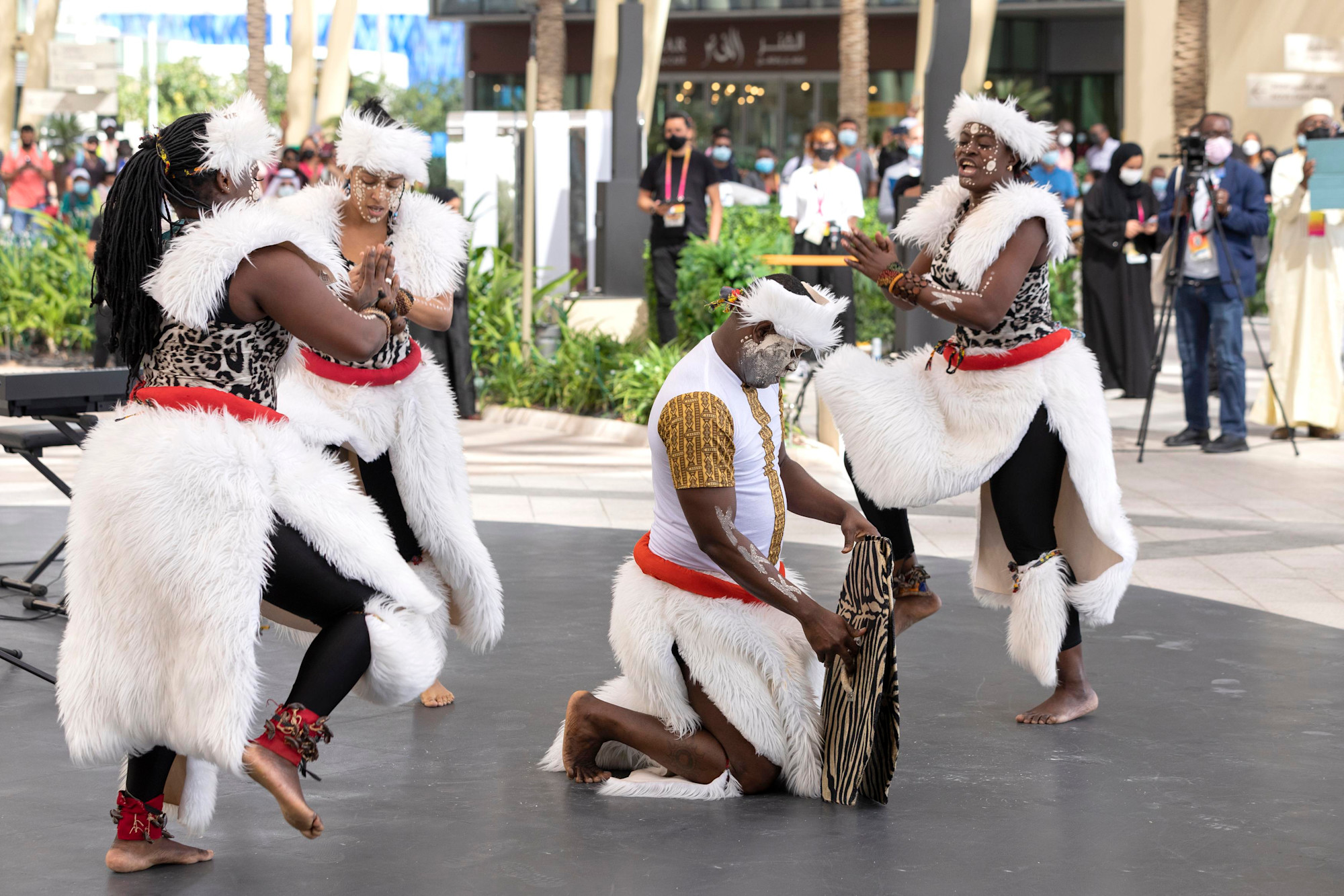 Cultural performance during the African Union Honour Day Ceremony at Al Wasl m56098