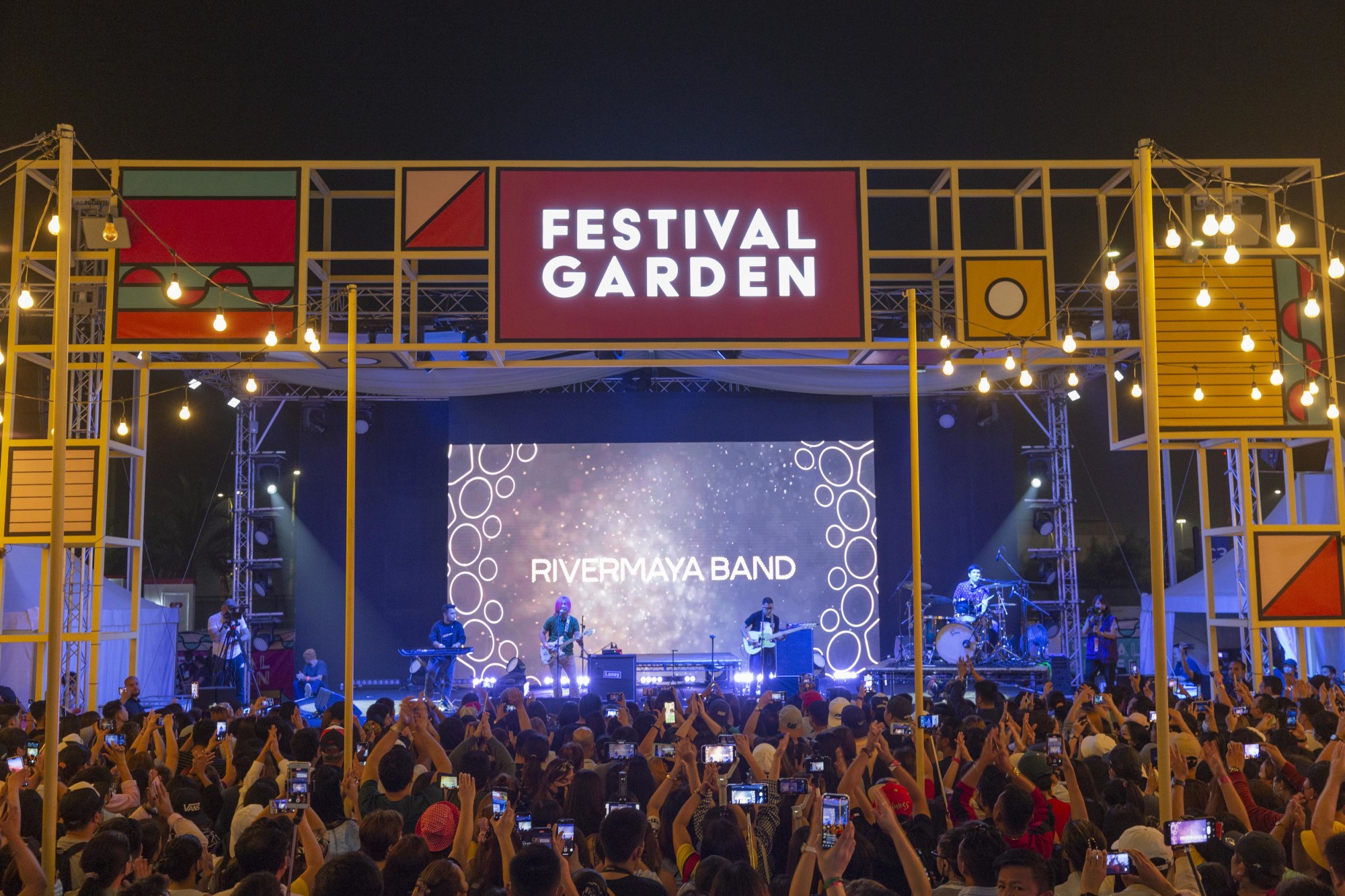 Rivermaya perform at Festival Garden m72347
