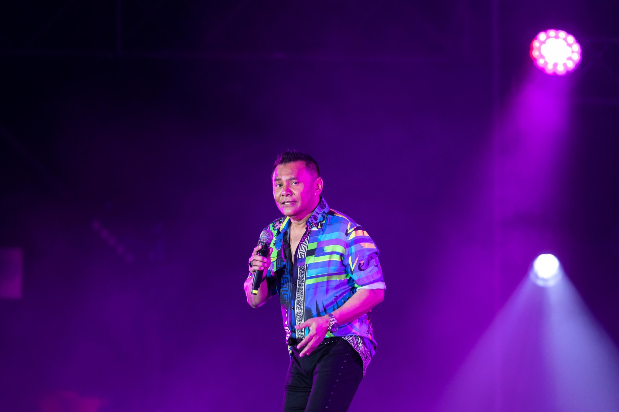 Zainal Abidin performs during the Malaysia Truly Asia Showcase at Jubilee Stage m31076