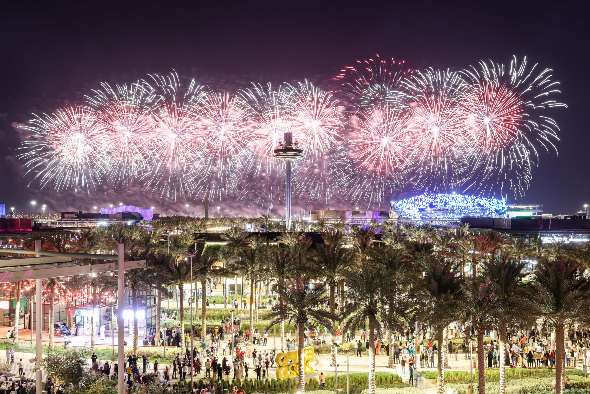 Fireworks Display during UAE National Day and the Golden Jubilee Celebrations m16008