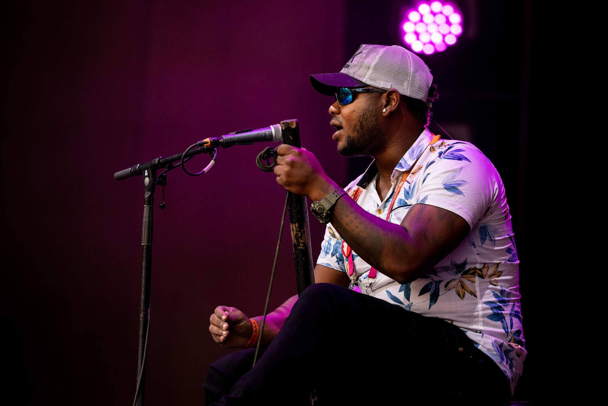 Elkin Robinson performs at Dubai Millennium Amphitheatre m62231
