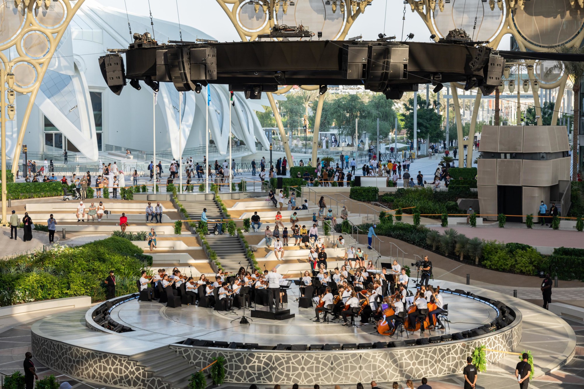 The Emirates Youth Symphony Orchestra (EYSO) performs during United Nations Honour Day at Al Wasl Plaza m6232