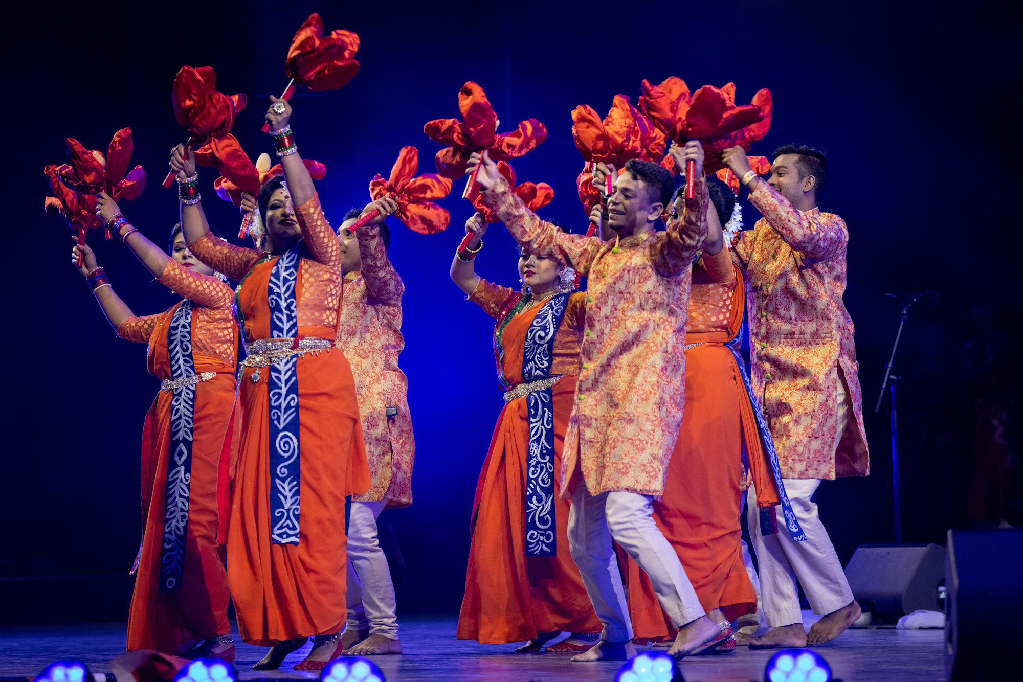 Bangladesh Shilpakala Academy perform at Dubai Millennium Amphitheatre m64512