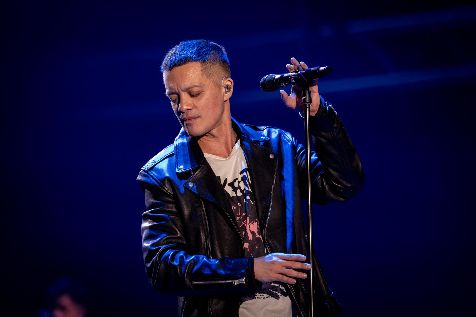 Bamboo performs at Jubilee Stage m47749