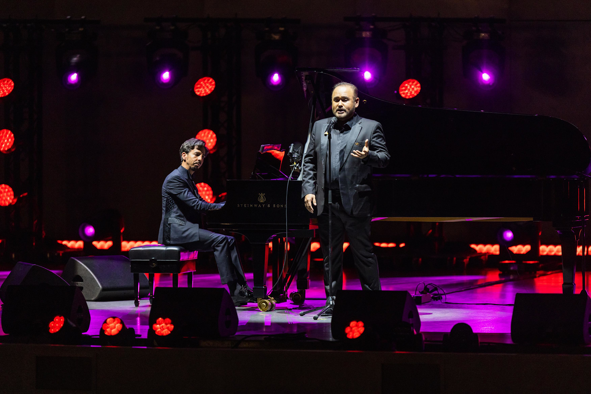 Opera Gala Performance by Javier Camarena at Dubai Millennium Amphitheatre m9728