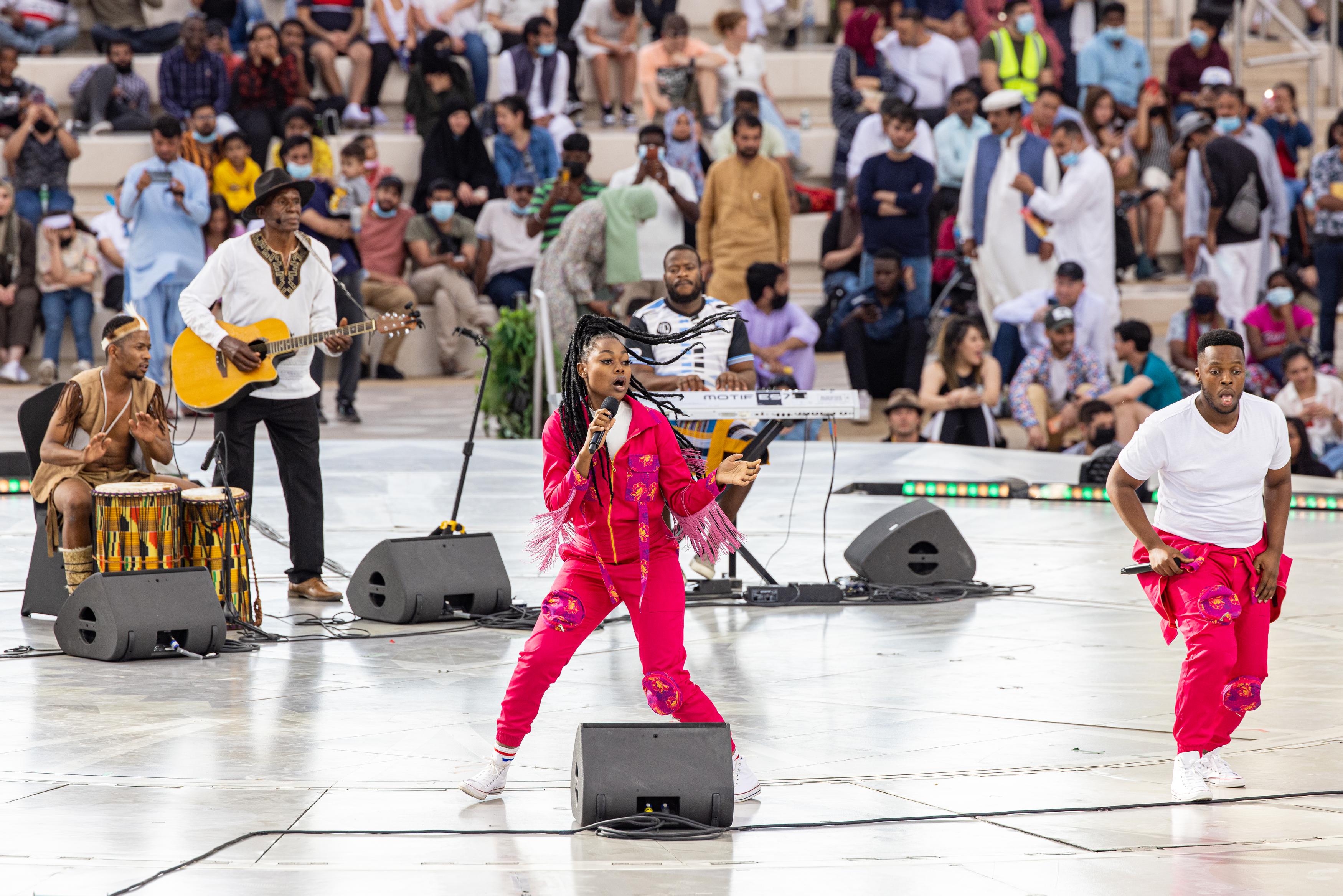 Botswana: Music in the Garden | World Expo, image size:3500x2335
