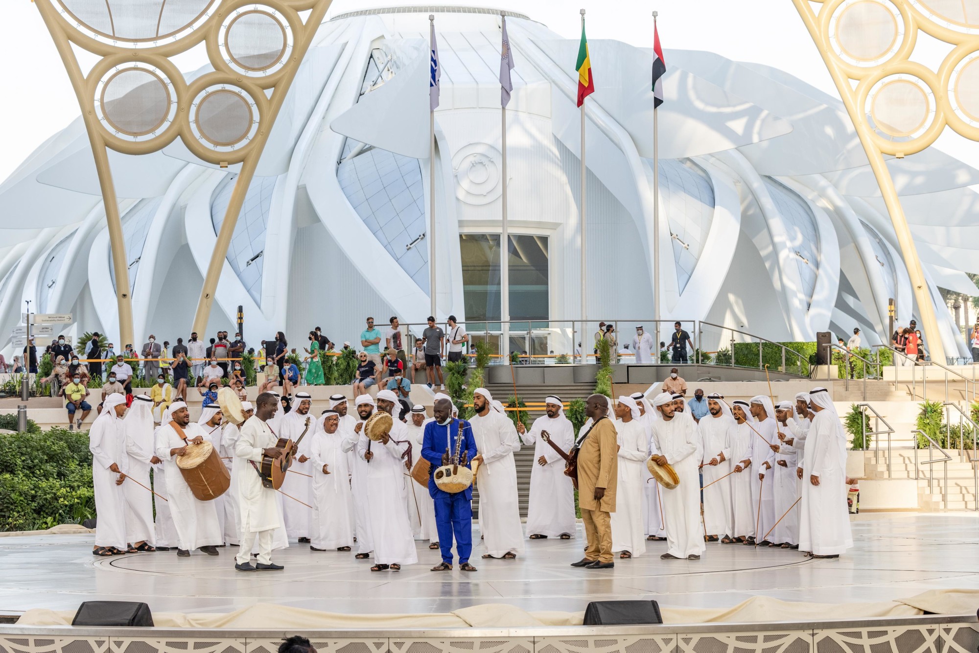 Emirati and Senegali performers at Al Wasl during Senegal National day m4112
