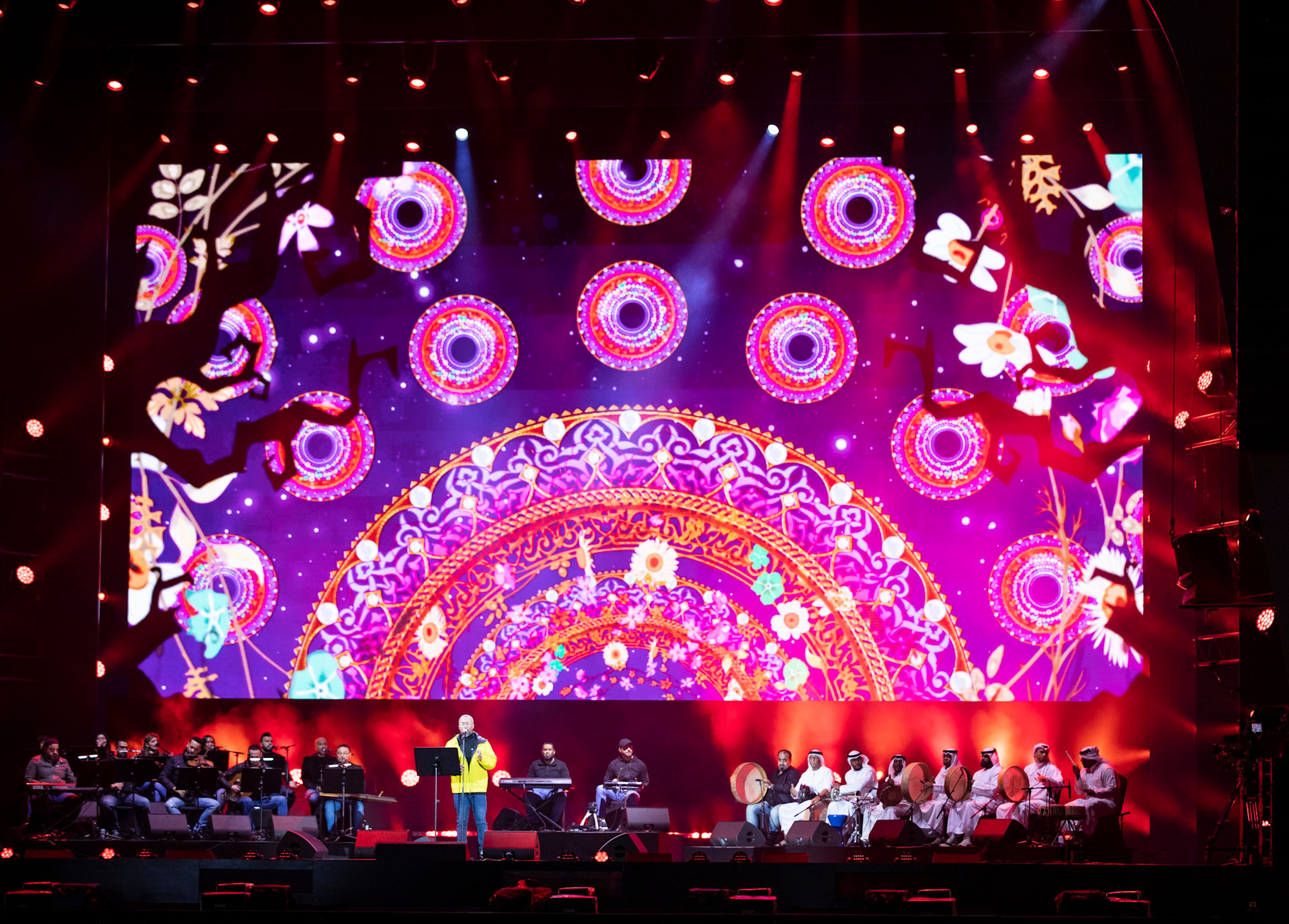 Jassim Mohammed performs at Jubilee Stage m37104
