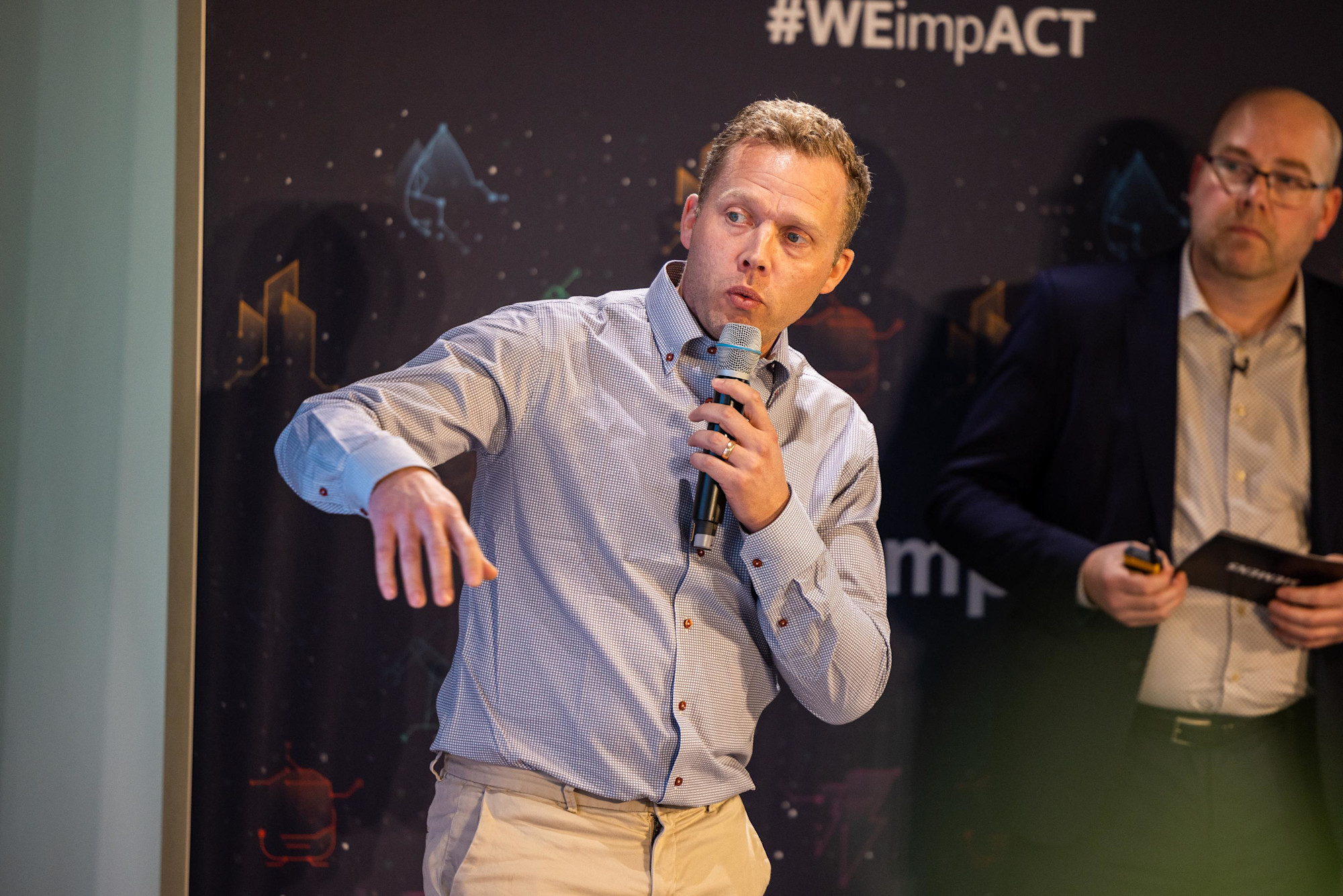 Rikard König, CTO Ekkono speaks during the Grand Finale of the MindSphere Future World Series at Partners Hub m61283