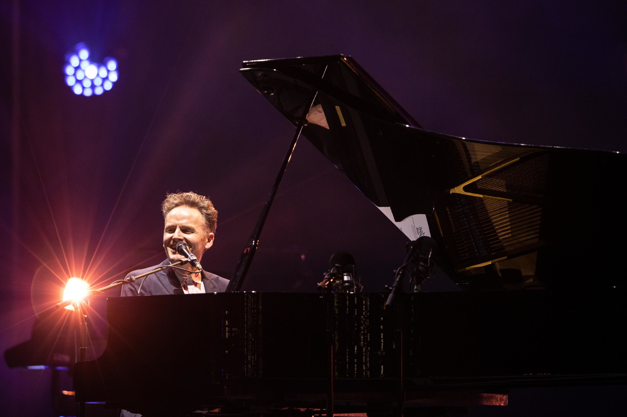 Joe Stilgoe performs at Jubilee Stage m27456