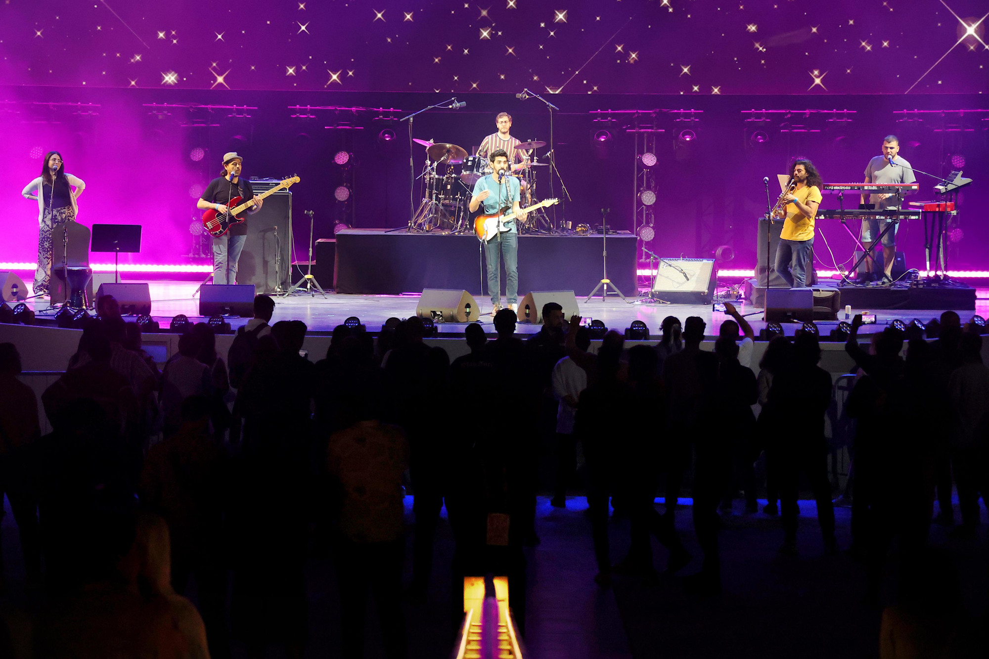 Apo and the Apostles performance at Dubai Millennium Amphitheatre m70459