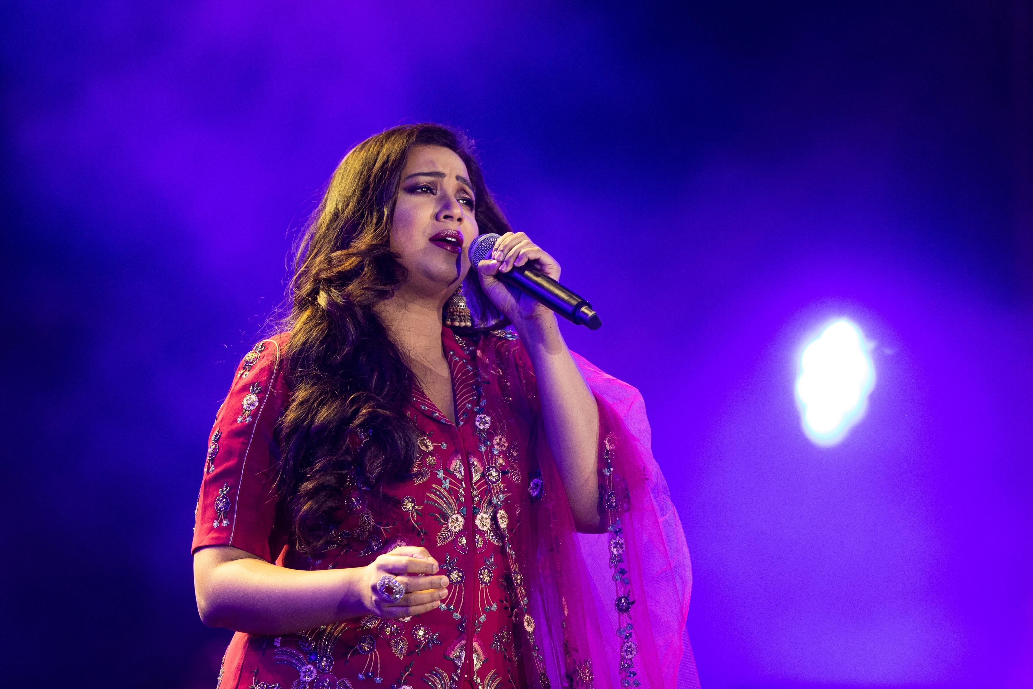 3500px x 2334px - Shreya Ghoshal | World Expo