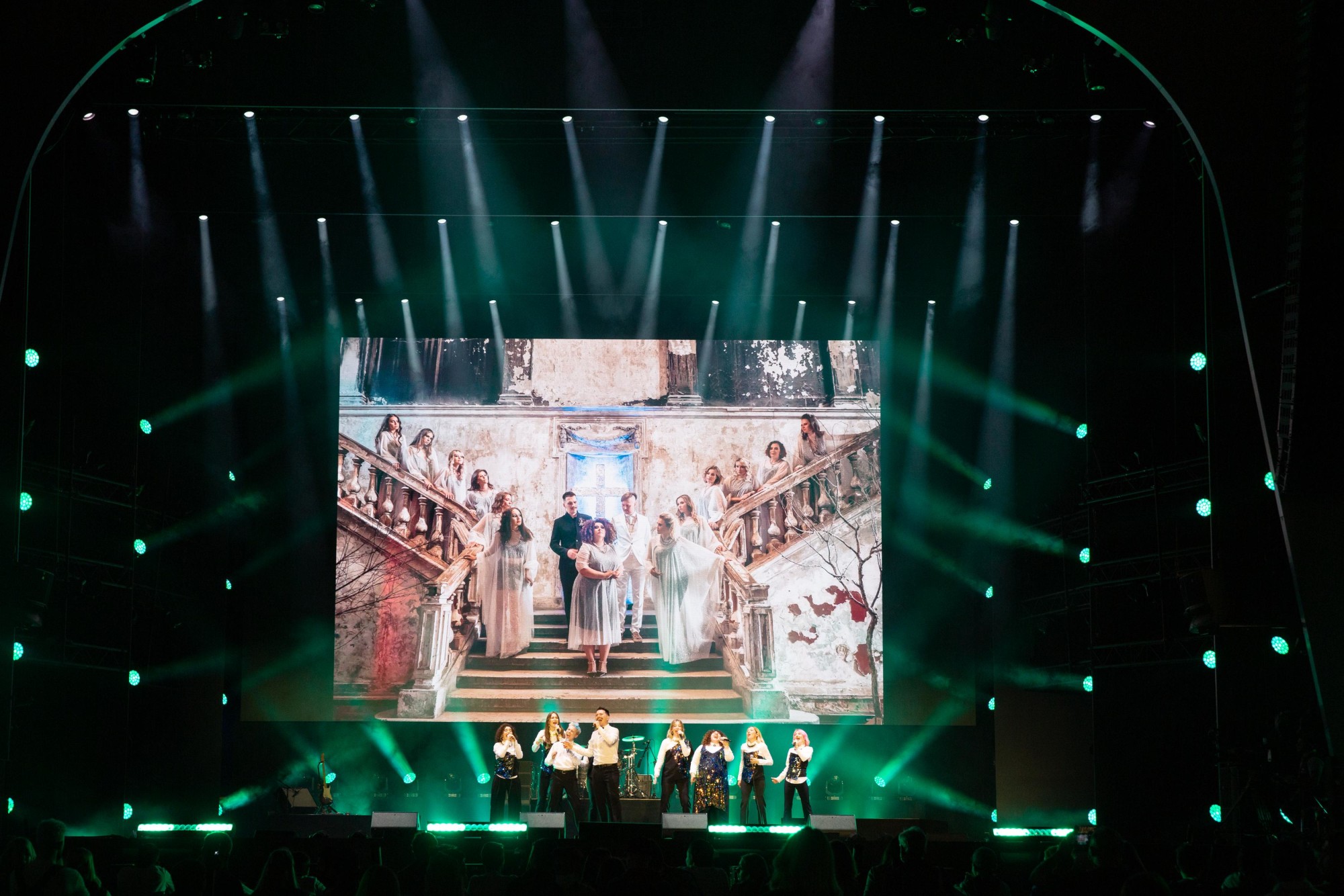 Moscow Gospel Team performs during Moscow Night at Jubilee Stage m16938