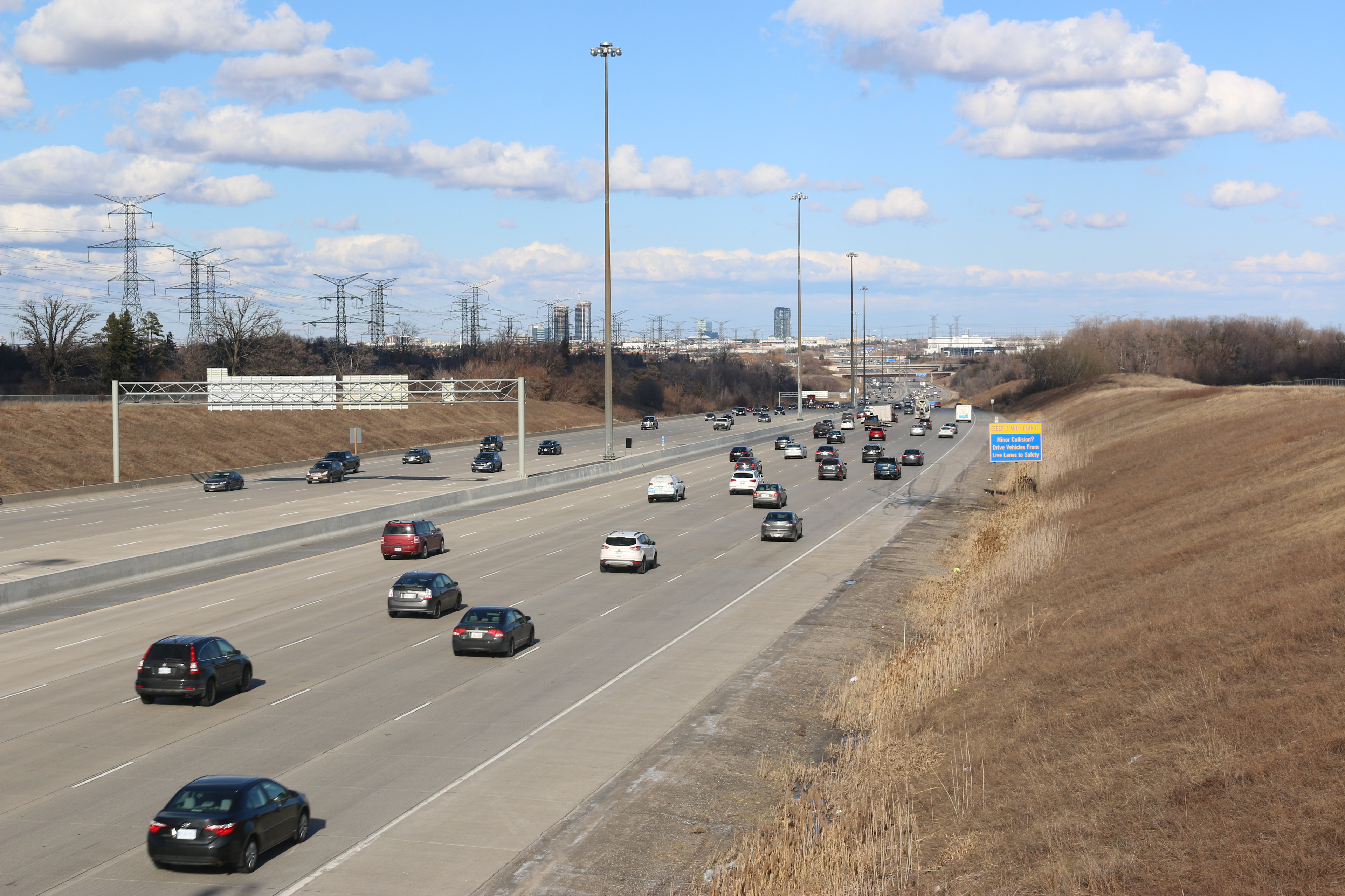 Traffic on Highway 407 ETR