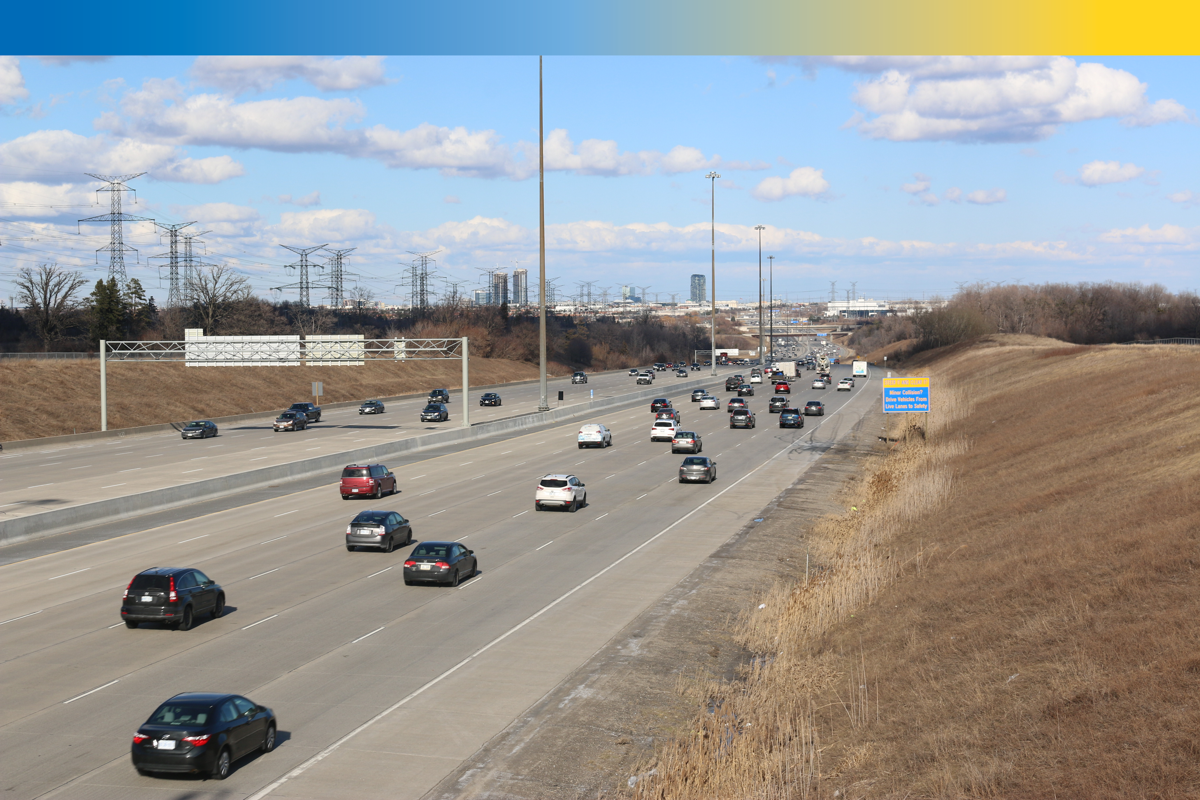 Cars driving on Highway 407 ETR