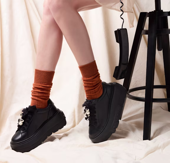 Image - Image+Text - Sneakers 4