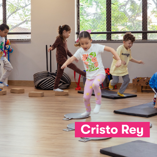 banner cristo rey mobile