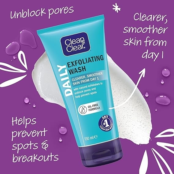 CLEAN & CLEAR® Daily Exfoliating Wash image 4