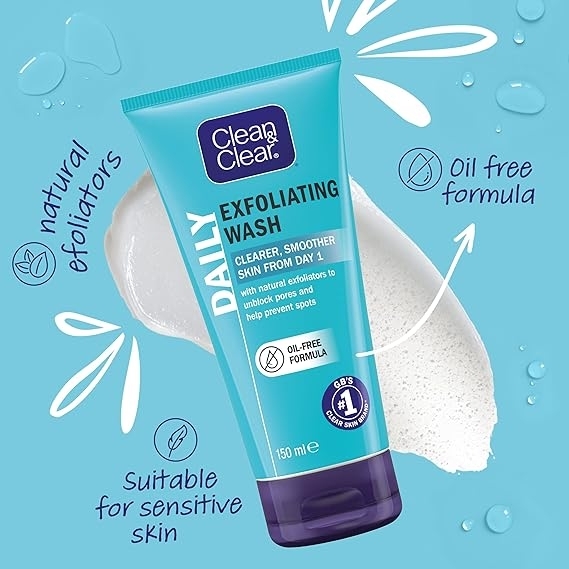 CLEAN & CLEAR® Daily Exfoliating Wash image 3