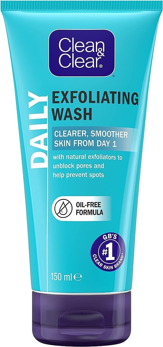 CLEAN CLEAR Exfoliating Daily Wash Face Wash