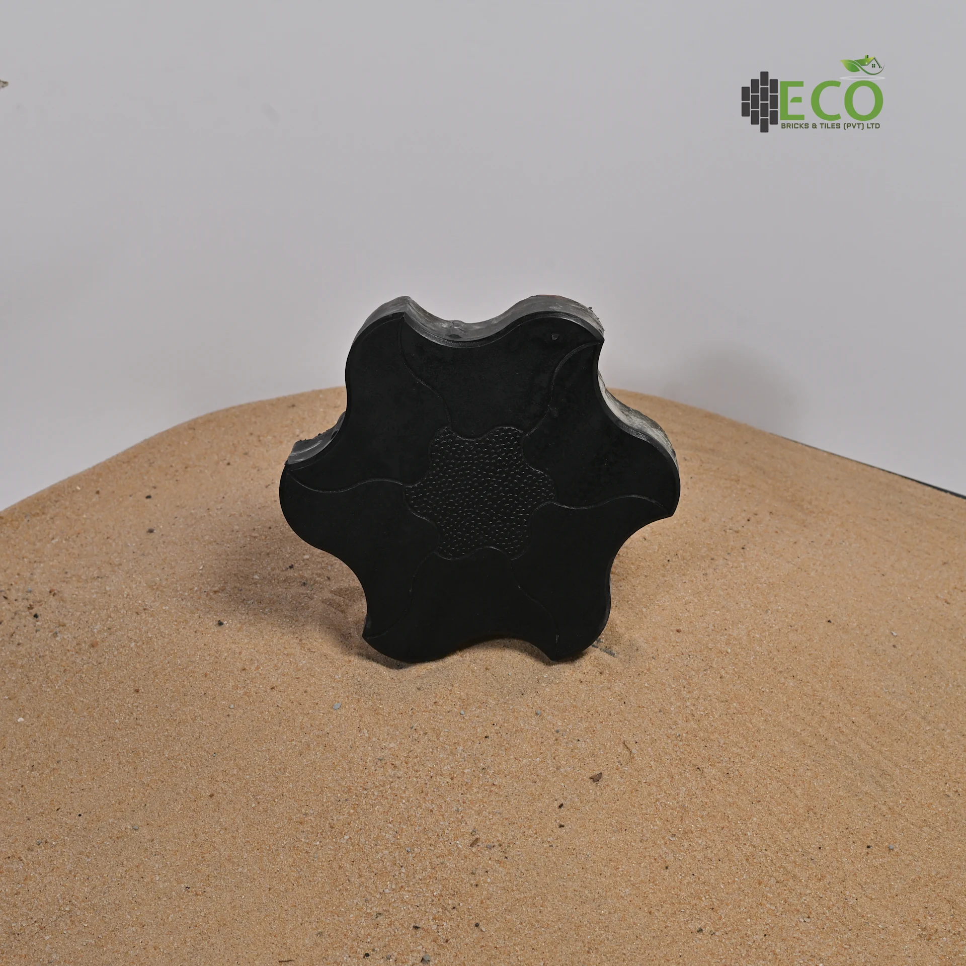 CORELL SHELL IN BLACK