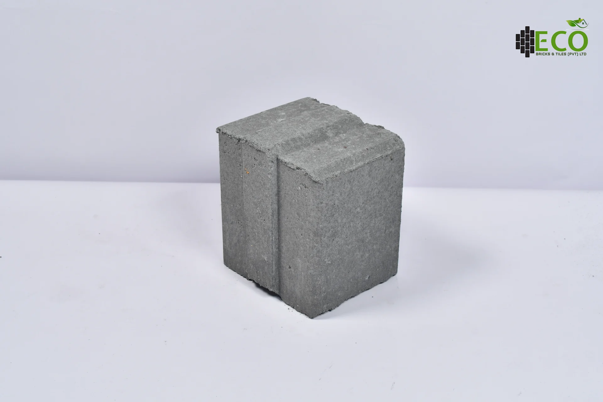 INTERLOCK HALF BRICK