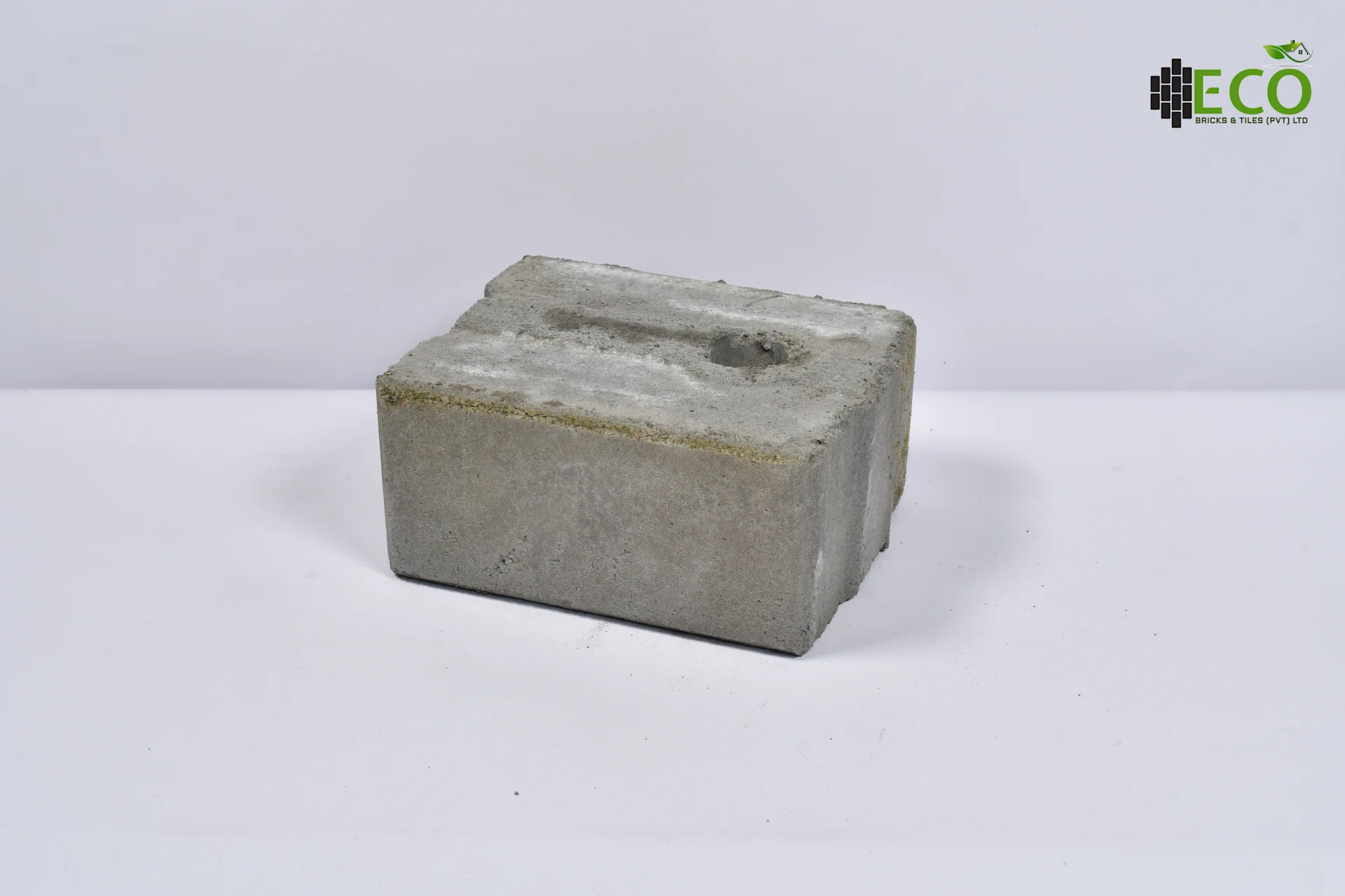 INTERLOCK HOLE BRICK