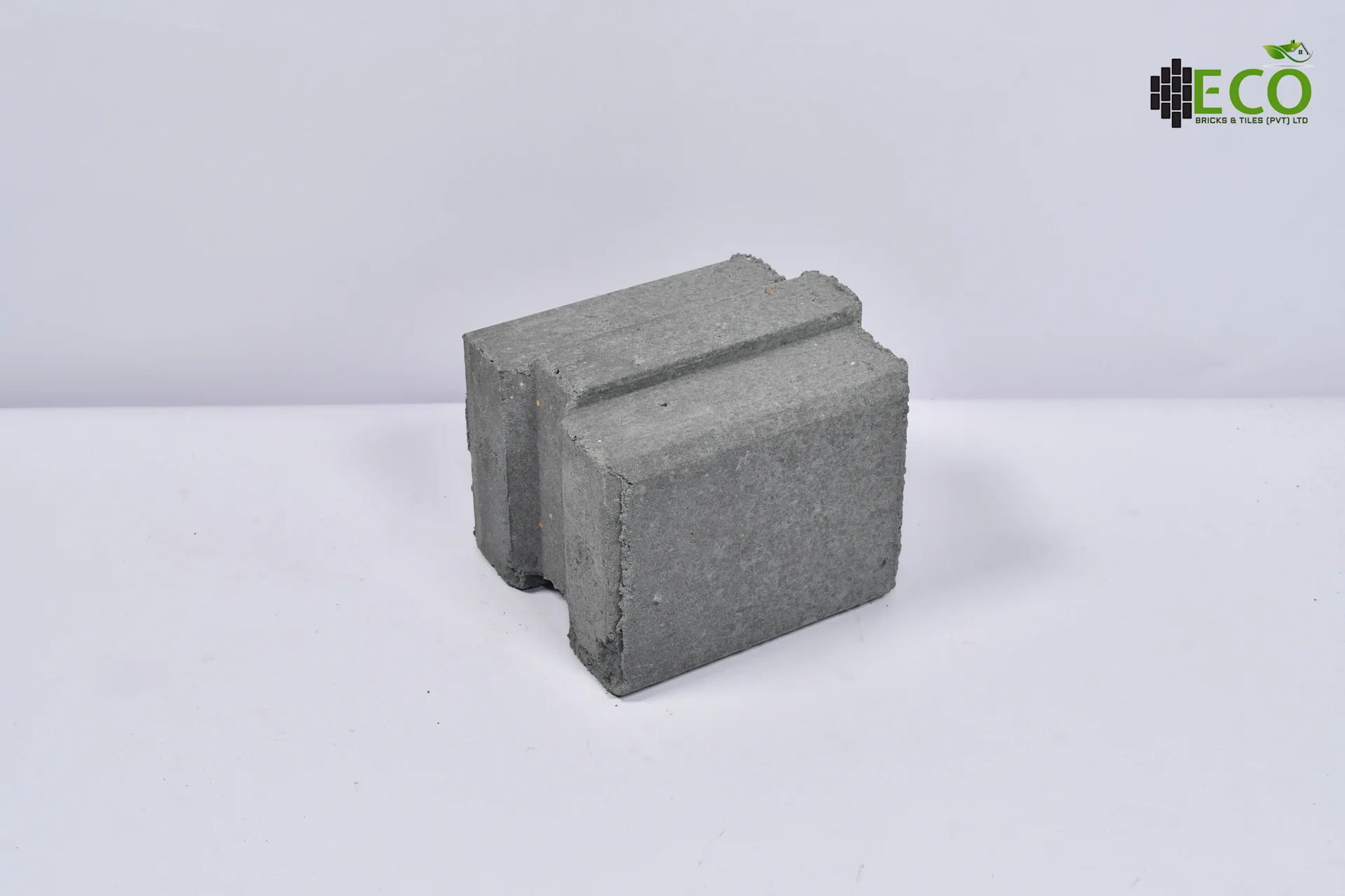 INTERLOCK HALF BRICK