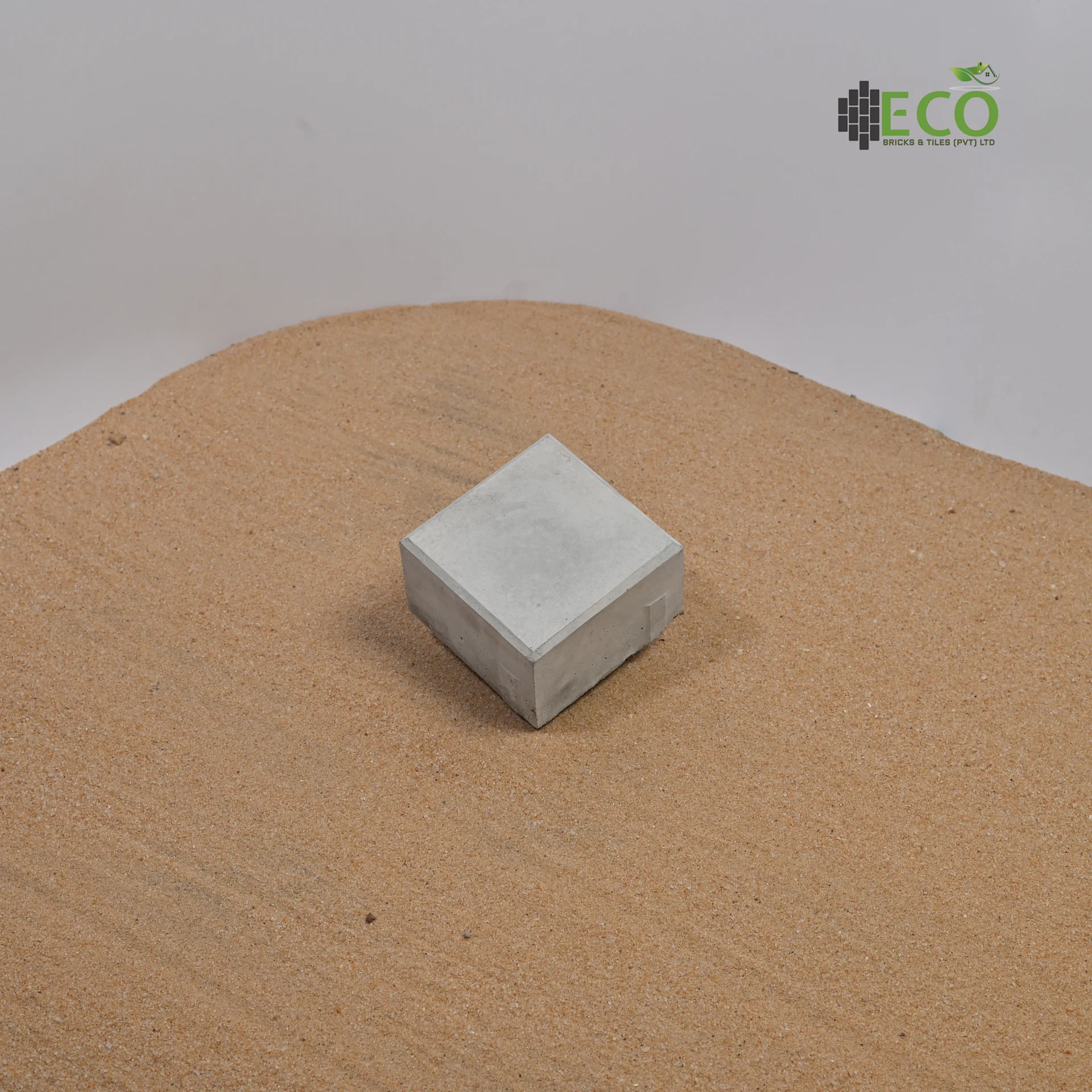 4X4 SL WHITE