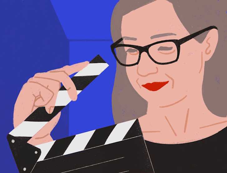 video-friendly-environment-female-teacher