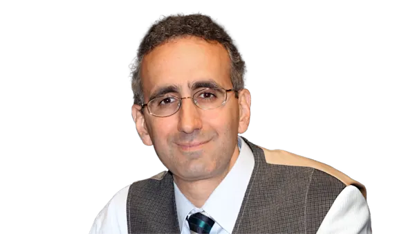 Jeremy Abbate bio head shot image