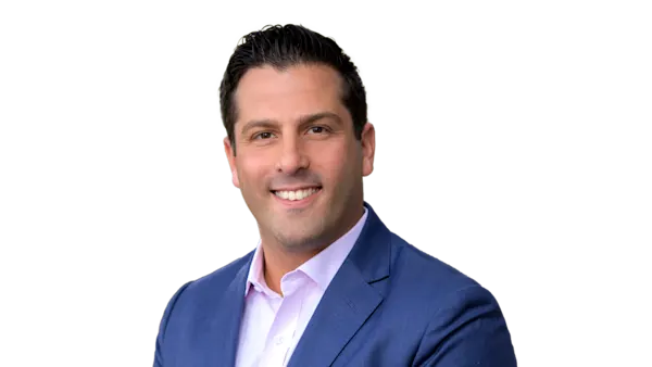 Greg Moss bio head shot image