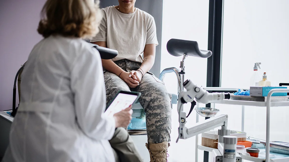 thumbnail_healthcare_combat