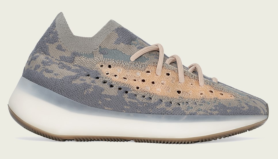 Sepatu Sneakers Desain Adidas Yeezy Boost 380, Alien.
